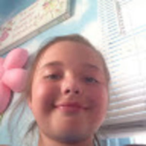 Meet your Posher, Debbi